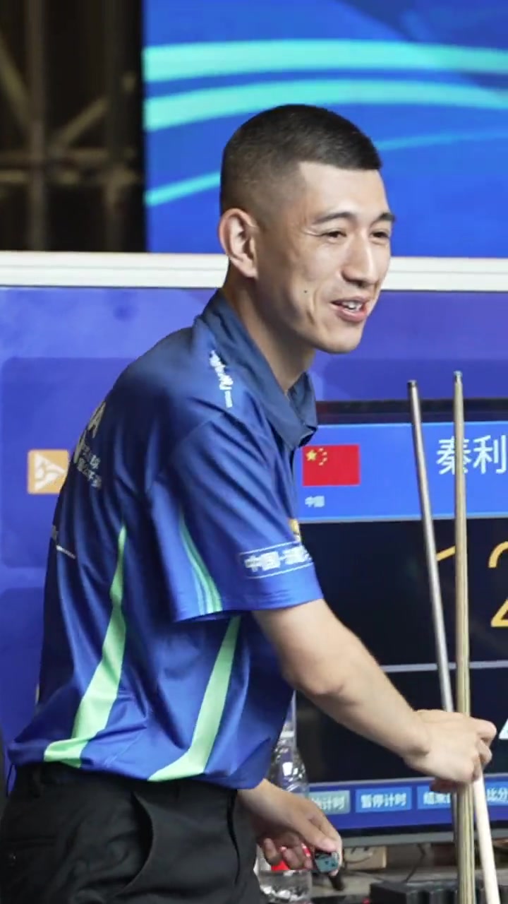 斯坦籍中场 斯坦籍中场